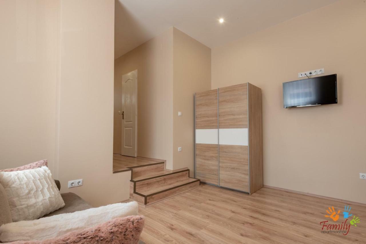 Family Apartmanhaz Apartment Нагиканиша Екстериор снимка
